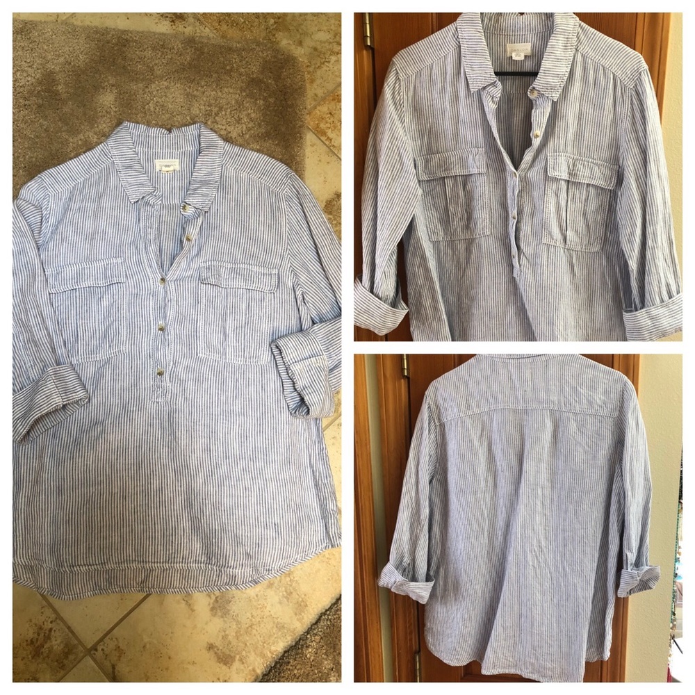 EUC Caslon striped top!